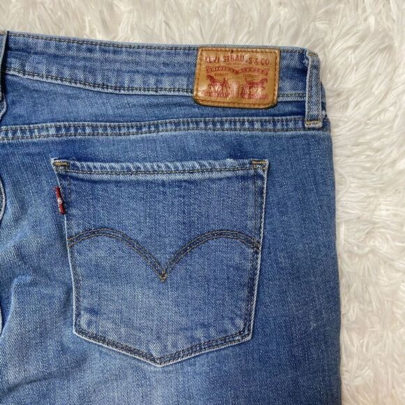 Levis 714 Straight Jeans Womens Size 32x32 Mid Rise Medium Blue Denim - Picture 8 of 11